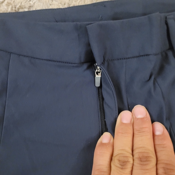 All In Motion Slim Fit Commuter Men's Navy Pants - Picture 4 of 10